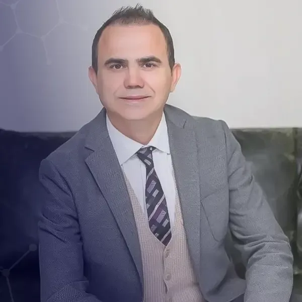 Dr. Hakan Yüzer MD.
